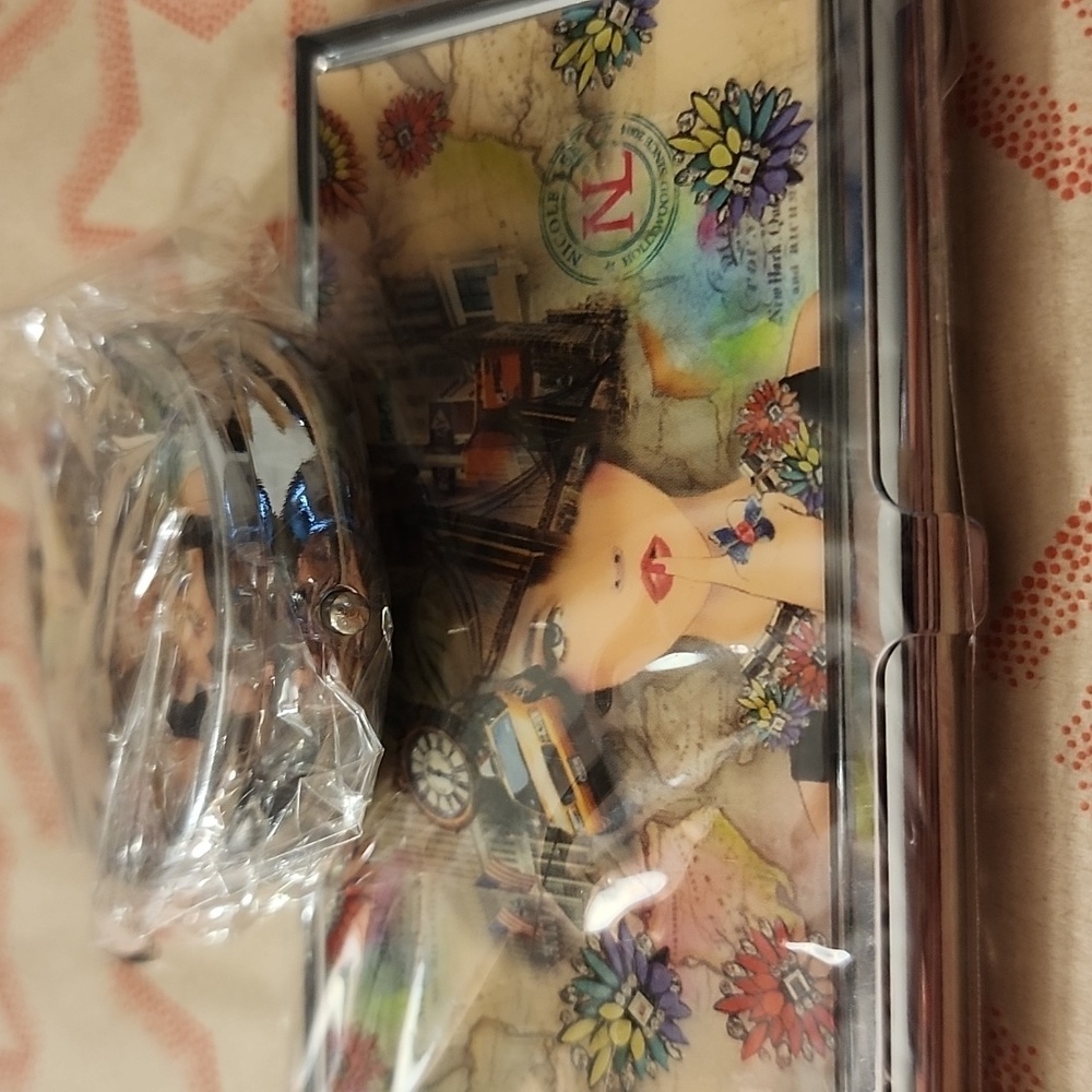 Nicole Lee Business Card Holder and Pill Case NWT - Picture 4 of 5